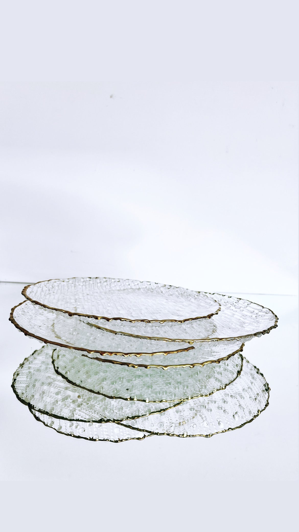 Artistic Accents Raindrop Glass Plates (Set of 4)