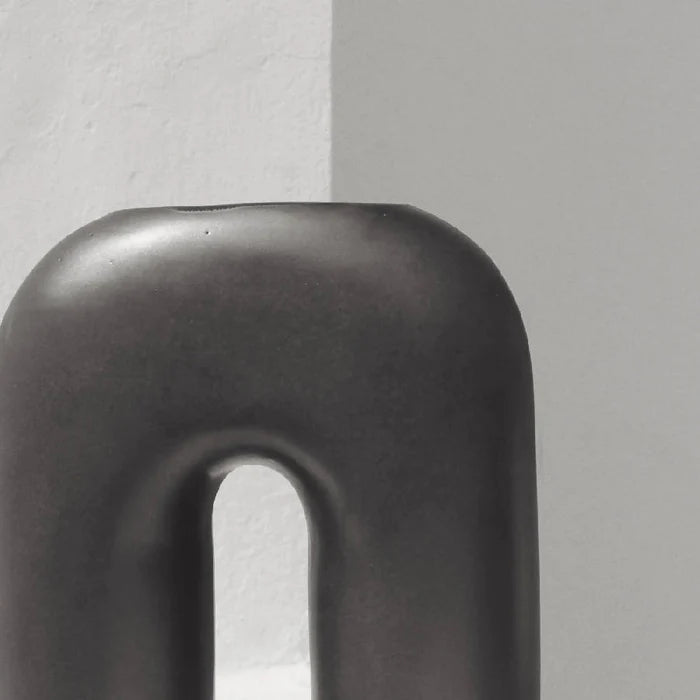 Zo U Shaped Vase