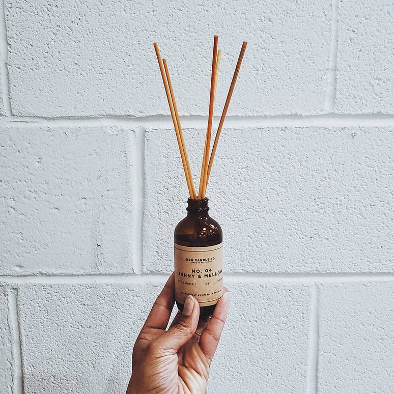 Essence Reed Diffuser Reed Diffuser - Lavender Vanilla Scent – Goods and Essence